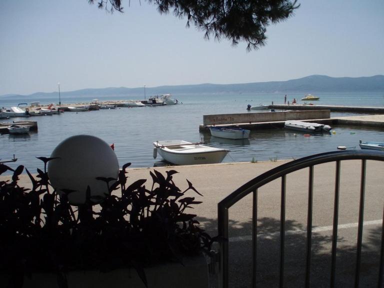 Appartamento Seagull By The Sea Sukošan Esterno foto